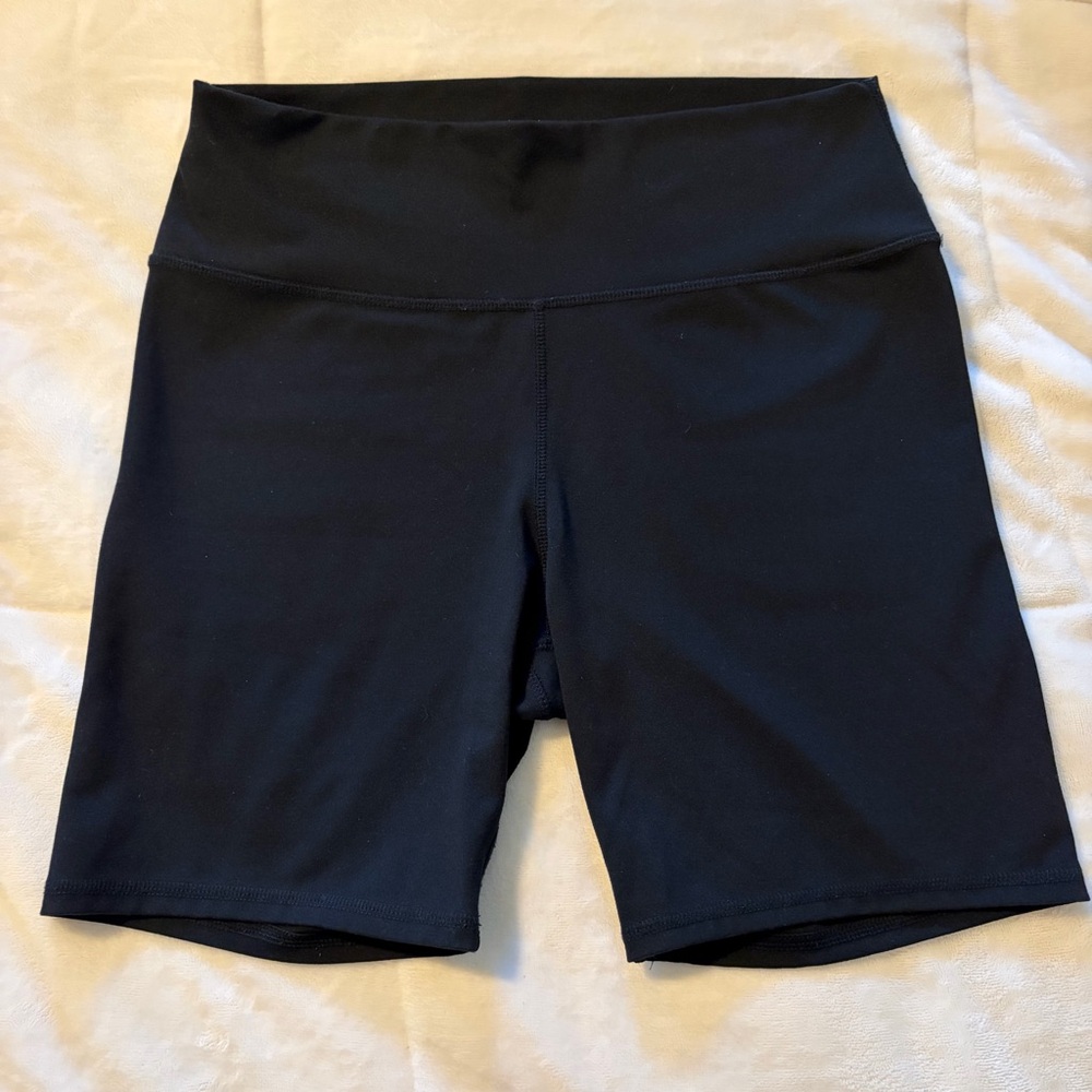 wild fable Butter Bliss Black High-Rise Bike Shorts 6" viral soft stretch XL